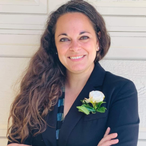 Dr. Lorianne Rios